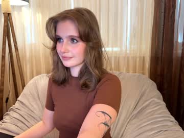 webcam girl cute_siberian_girl live cam image #9082532
