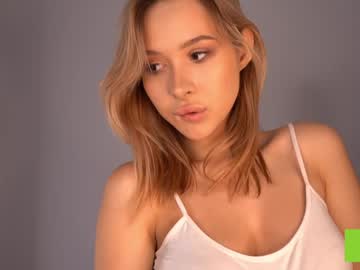 webcam girl telladreamer_ live cam image #10640740