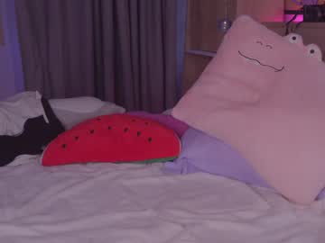 webcam girl kittenmoon_ live cam image #8767431