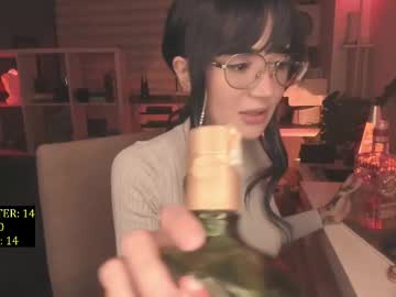 webcam girl lonelly_lolly98 live cam image #13002425