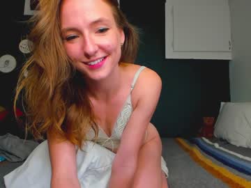 webcam girl innocentprovenguilty live cam image #4742209