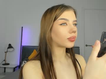 webcam girl jenie_fire live cam image #10384988