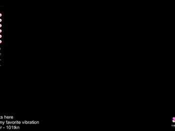 webcam girl blue_eye_twinkle live cam image #10368039
