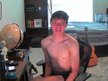 webcam man letsplayblake live cam image #10689378