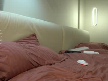 webcam girl kalisa_pearl live cam image #9346993