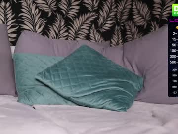 webcam girl fallen_angel_18 live cam image #2414005