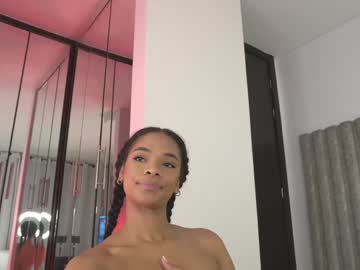 webcam girl camilitasu live cam image #10538446