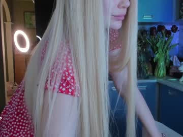webcam girl sweety_rinushka_ live cam image #2051160