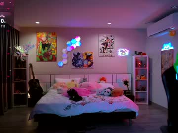 webcam girl madnessalise live cam image #9911975