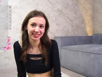 webcam girl linnhaskell live cam image #12583959
