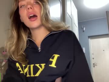 webcam girl angel_from_sky live cam image #7590295