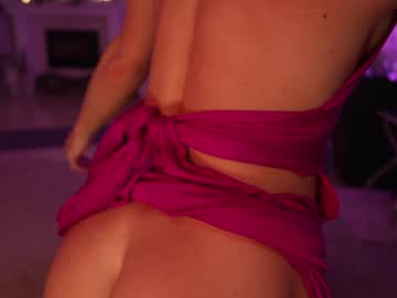 webcam girl hannahjames710 live cam image #8121733