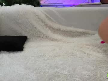 webcam couple sara_tracy live cam image #11505219