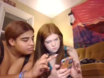 webcam girl anongirl2022 live cam image #4196701