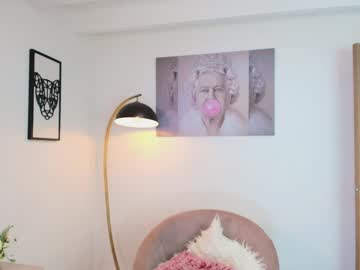 webcam girl missniley live cam image #11659640
