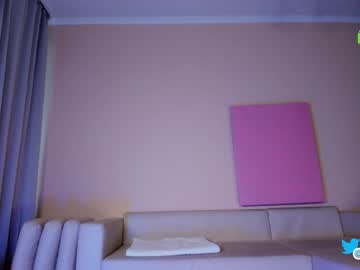 webcam girl hollyextra live cam image #5824096