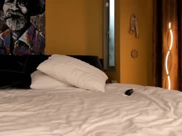 webcam girl lily_14 live cam image #3365875