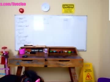 webcam girl livecleo live cam image #3156025