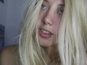 webcam girl wendy_daniela live cam image #12820083