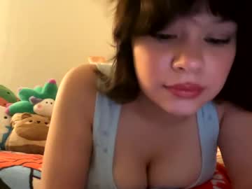 webcam girl velvetpurrfection live cam image #9646108