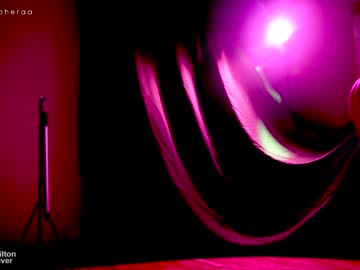 webcam girl artmosphera live cam image #6676522