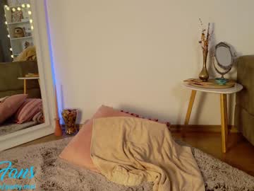 webcam girl partymal live cam image #6742452