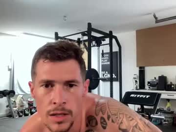 webcam man browneyedmuscleboy32 live cam image #9326335
