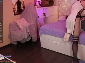 webcam girl yourcutewaifu live cam image #5554528