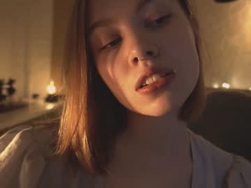 webcam girl bibi_it_is live cam image #2559283