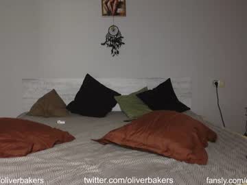 webcam man oliver_baker live cam image #4568570