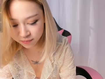 webcam girl yui_midzuki live cam image #11830756