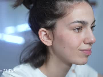 webcam girl mystica_ live cam image #10783707