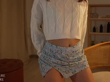 webcam girl ellelure_ live cam image #11769949