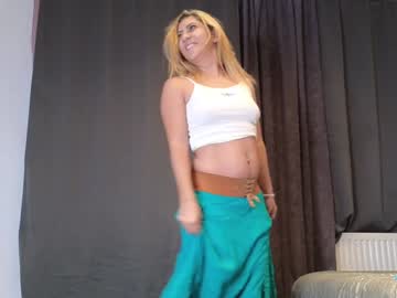 webcam couple lenoreandjasonsroom live cam image #11070051