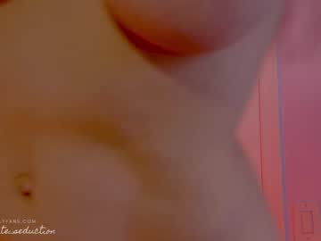 webcam girl lola_jd live cam image #1889996