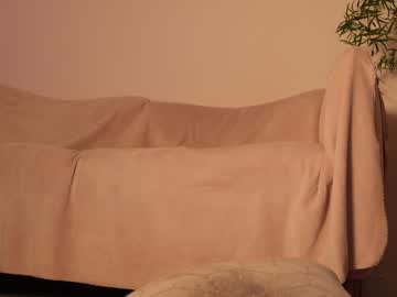 webcam girl sasha_ursx live cam image #992665