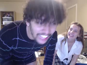 webcam couple blue_eyed_lightskin live cam image #3903659