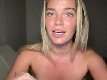 webcam girl littlemaryjane19 live cam image #12040523
