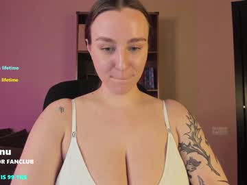 webcam girl joliejoy live cam image #8416939