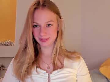webcam girl magic_couple13 live cam image #8214856
