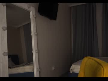 webcam girl emilybatee live cam image #7907975