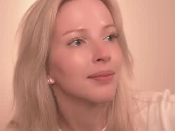 webcam girl my_stella live cam image #12904236