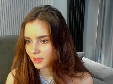 webcam girl scarletmore live cam image #9032415