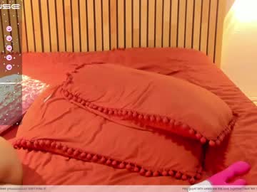 webcam girl little_effy18 live cam image #4989534
