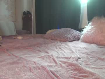 webcam girl xtina__ live cam image #3979466