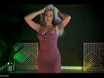 webcam girl provocatrixx live cam image #4778495