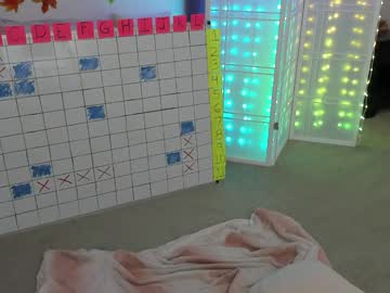 webcam girl foxy_gamer live cam image #10558066
