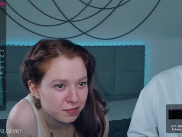 webcam couple viktoriya_oliver live cam image #2433770