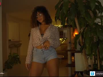 webcam girl arletnoa live cam image #71872