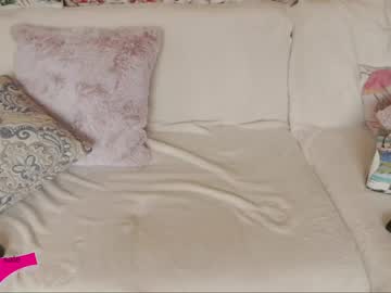 webcam girl clementine__ live cam image #2363171
